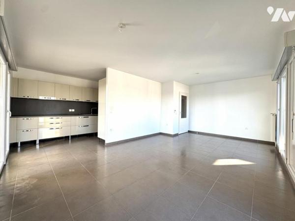 Tinqueux, T4 avec ascenseur, terrasses et garage
