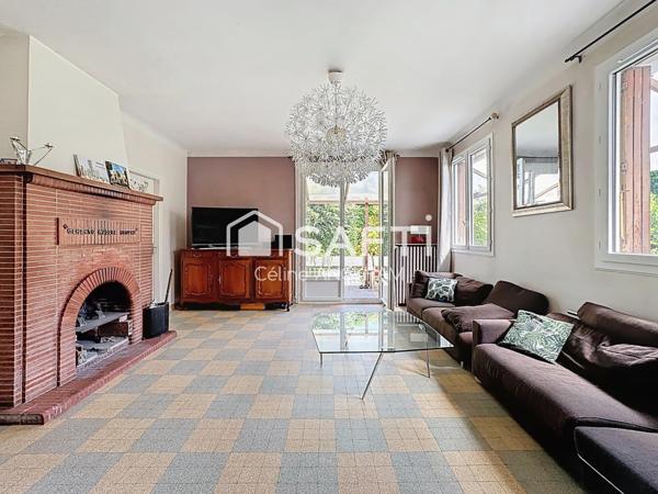 Maison familiale dans un quartier calme à deux pas de la gare de Houilles