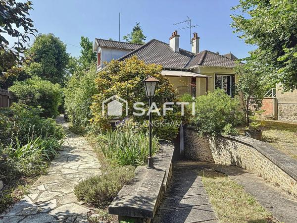 Maison familiale dans un quartier calme à deux pas de la gare de Houilles