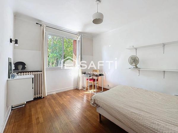 Maison familiale dans un quartier calme à deux pas de la gare de Houilles