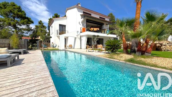 Maison (prestige) à vendre 7 pièces 205 m² Roquebrune-sur-Argens