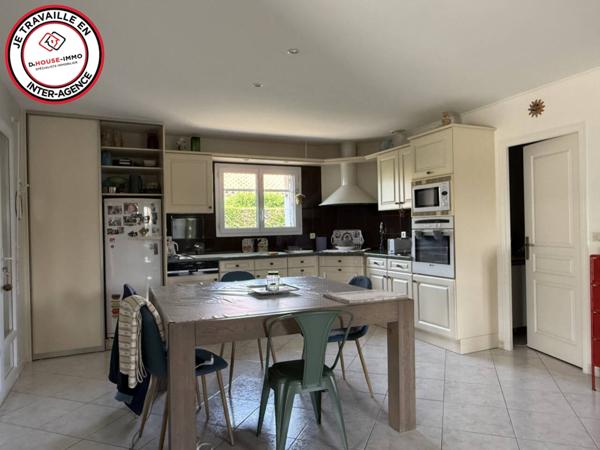 Maison à vendre 4 pièces de 130 m²