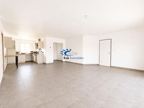 AIGREFEUILLE D'AUNIS MAISON PLAIN PIED 2 CHAMBRES JARDIN GARAGE  Aigrefeuille d aunis
