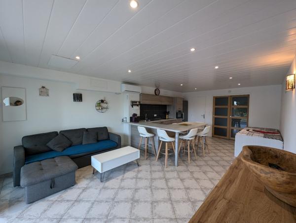 Appartement 2 pièces en rez-de-jardin vendu loué, à 50 mètres de la plage