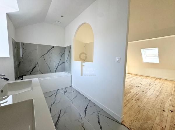 Maison de famille rénovée à deux pas des commerces