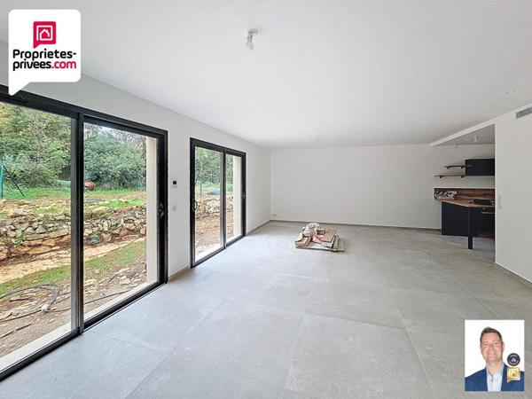 MAISON NEUVE 4 PIECES  AVEC JARDIN ET PLACES DE PARKING