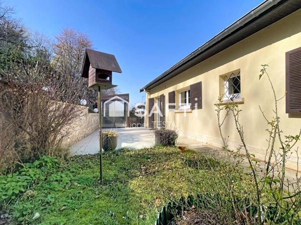 BELLE CONSTRUCTION AVEC VUE DÉGAGÉE