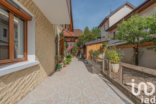Maison de ville 5 pièces de 86 m² à Annecy (74000)