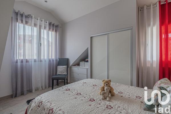 Maison de ville 5 pièces de 86 m² à Annecy (74000)