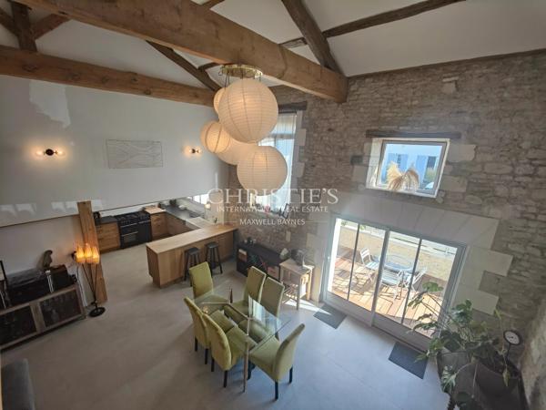 ESPRIT LOFT DANS UN CHAI REHABILITE