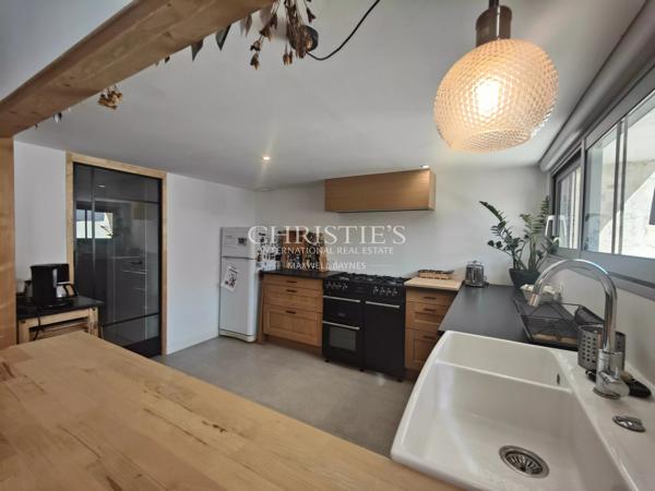 ESPRIT LOFT DANS UN CHAI REHABILITE