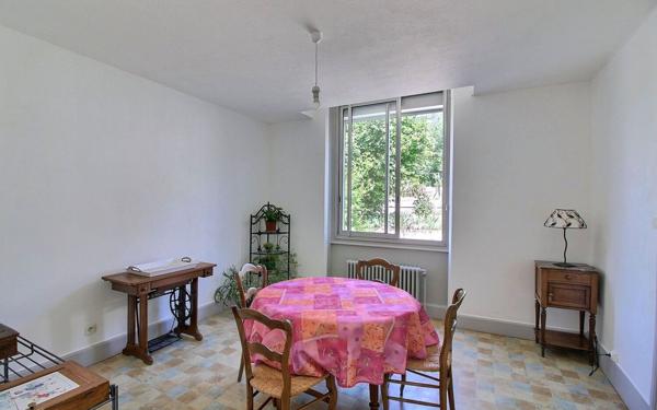 Maison à vendre    5 pièces •  Le Creusot