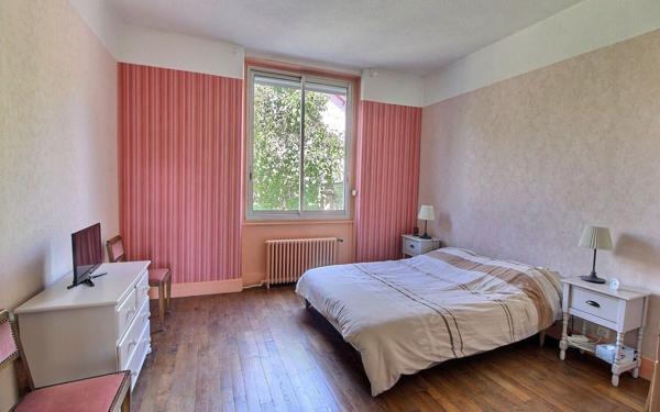 Maison à vendre    5 pièces •  Le Creusot