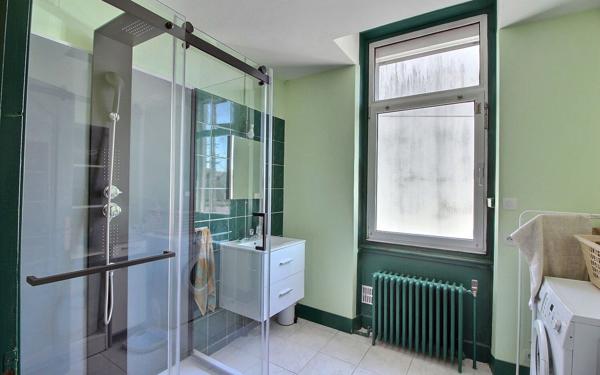 Maison à vendre    5 pièces •  Le Creusot