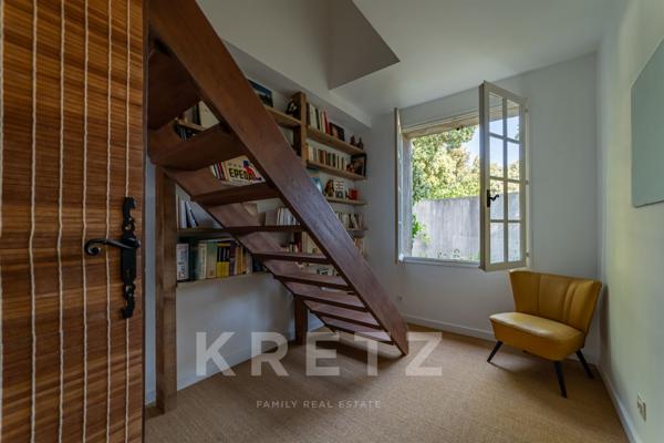 Villeneuve-lès-Avignon – Maison de 175 m2 sur 1088 M2 jardin -piscine