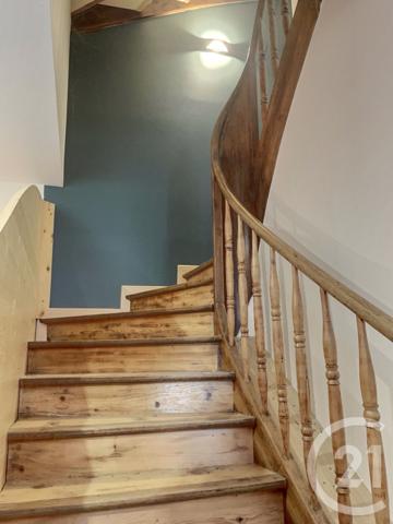 Maison à vendre  8 pièces - 280,15 m2 CURCIAT DONGALON - 01