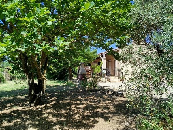 Maison Tavernes individuelle de plain-pied avec 2 garages