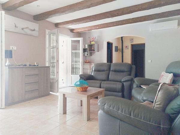 Maison Tavernes individuelle de plain-pied avec 2 garages