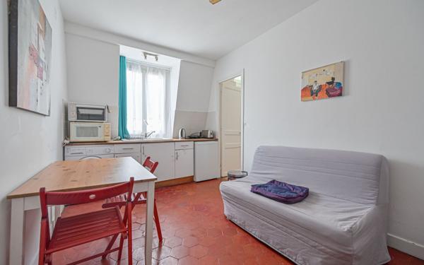 Appartement à vendre    2 pièces • 27,63 m2 Paris 18