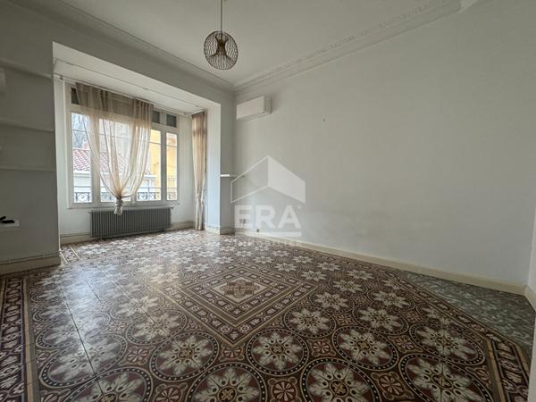Appartement T4 à louer Perpignan Centre 95 m² Jardin privatif Terrasse