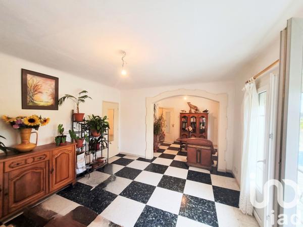 Maison à vendre 5 pièces 154 m² Arles