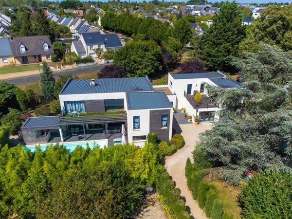 Maison 9 pièces - 450 m² Bien prestige