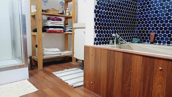 PROPRIETE avec parc arboré et piscine