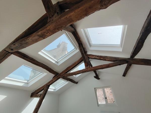 Duplex T3 avec vue sur la collégiale et grande cave voutée
