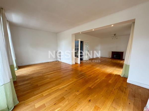 À Vendre - Superbe maison familiale de 260 m² avec parc arboré de 2870 m² et piscine