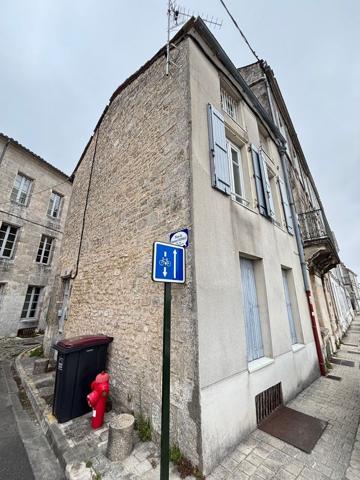 Immeuble de rapport au coeur d'angouleme