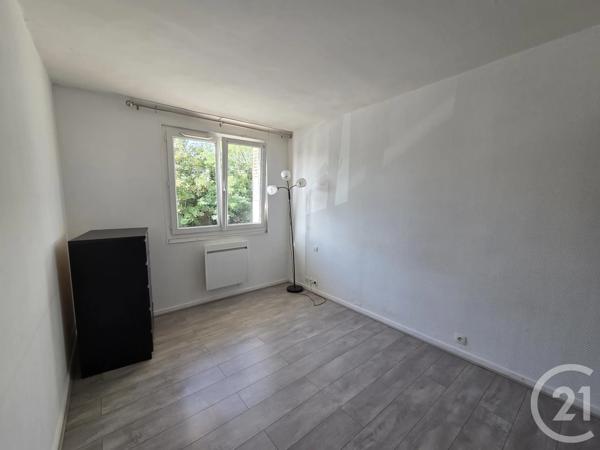 Appartement F2 à vendre  2 pièces - 50,56 m 2   PONTOISE  - 95