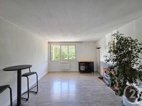 Appartement F2 à vendre  2 pièces - 50,56 m 2   PONTOISE  - 95