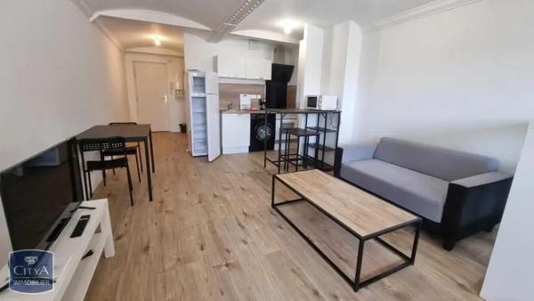 Appartement à louer 1 pièce 34.67m² Saint-Quentin (02100)