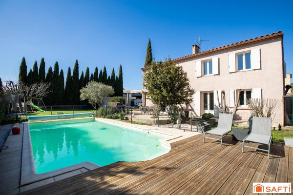 GRANDE MAISON FAMILIALE VEDENE