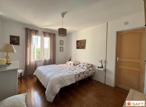 GRANDE MAISON FAMILIALE VEDENE