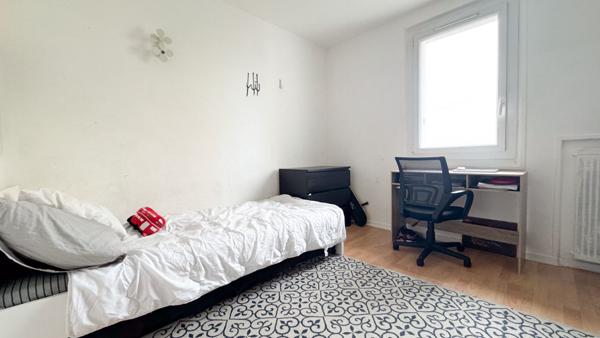 Appartement Corbeil Essonnes 5 pièce(s) 99 m2