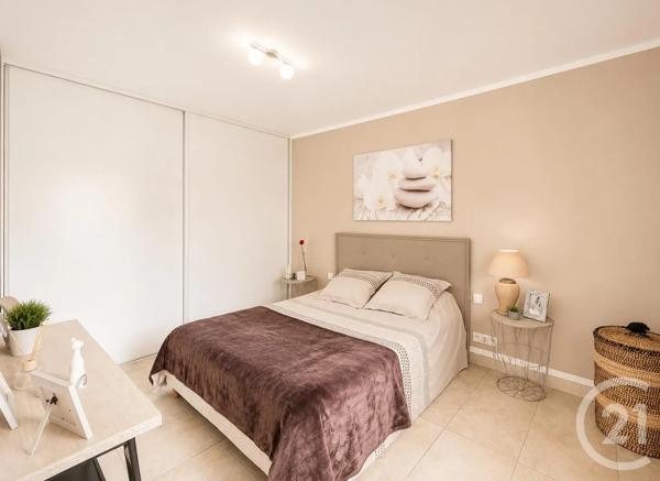 Maison à vendre  5 pièces - 205,33 m 2   MONTICELLO  - 202