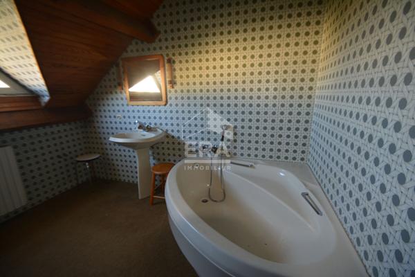 Maison  individuelle Tergnier 8 pièce(s) 148 m2 4 chambres