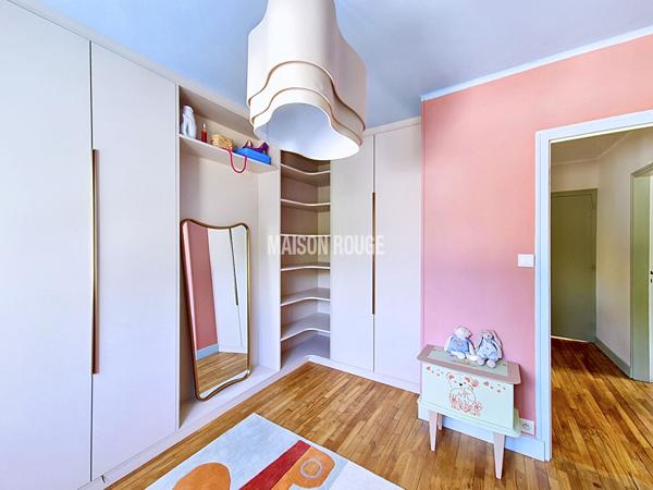 Maison rénovée 4 chambres avec sous-sol et jardin - Quartier calme proche du centre-ville de DINAN