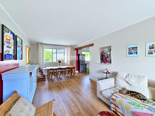 Maison rénovée 4 chambres avec sous-sol et jardin - Quartier calme proche du centre-ville de DINAN