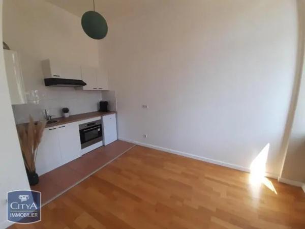 Appartement à louer 2 pièces 33.04m² Riom (63200)