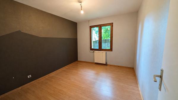 EN EXCLUSIVITE MAISON PLAIN-PIED A RENOVER 106 m² - 4 Chambres Saint-Christoly-de-Blaye (33920)