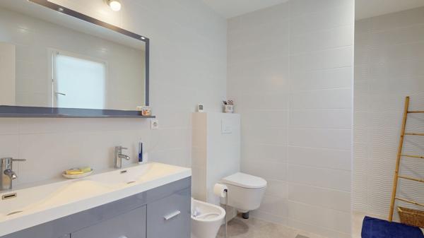 Maison/Villa à Vaux sur Mer de 161.71m2