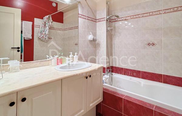 Appartement T3 avec piscine Proche plages