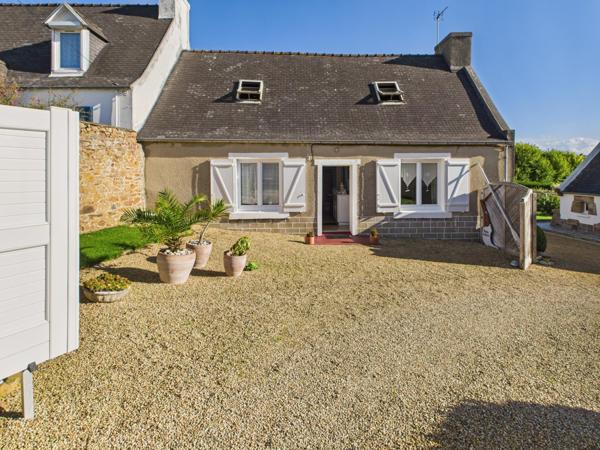 Ensemble immobilier composé de 2 Maisons vue Mer