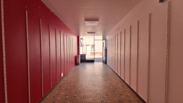 Local commercial 25.80 m2