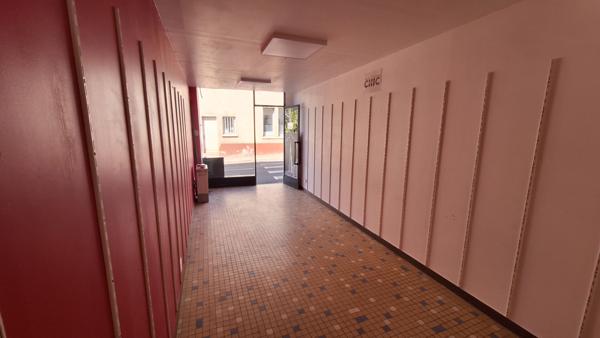 Local commercial 25.80 m2