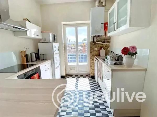 Opportunité rare – Ensemble immobilier T4 + 2 studios (possibilité duplex) – Angers centre – proche gare
