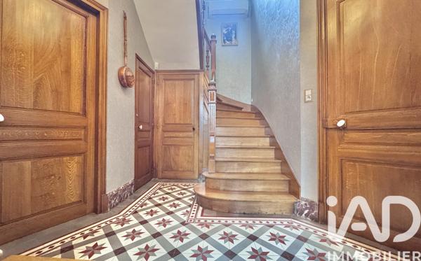 Maison à vendre 7 pièces 222 m² Vermenton
