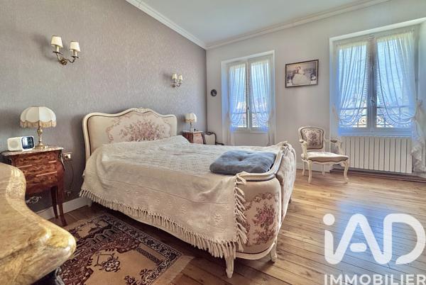 Maison à vendre 7 pièces 222 m² Vermenton